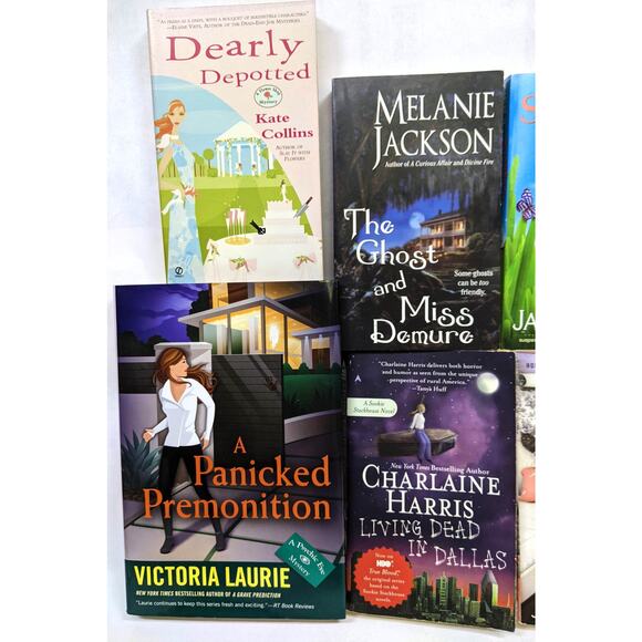 Lot of 9 Cozy Mystery Books, clean and gently-read - Various authors See photos - Picture 2 of 10